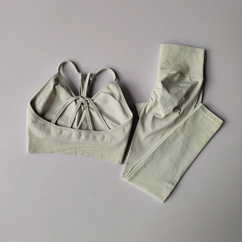 Womens Seamless Sports Bra + Yoga Pants